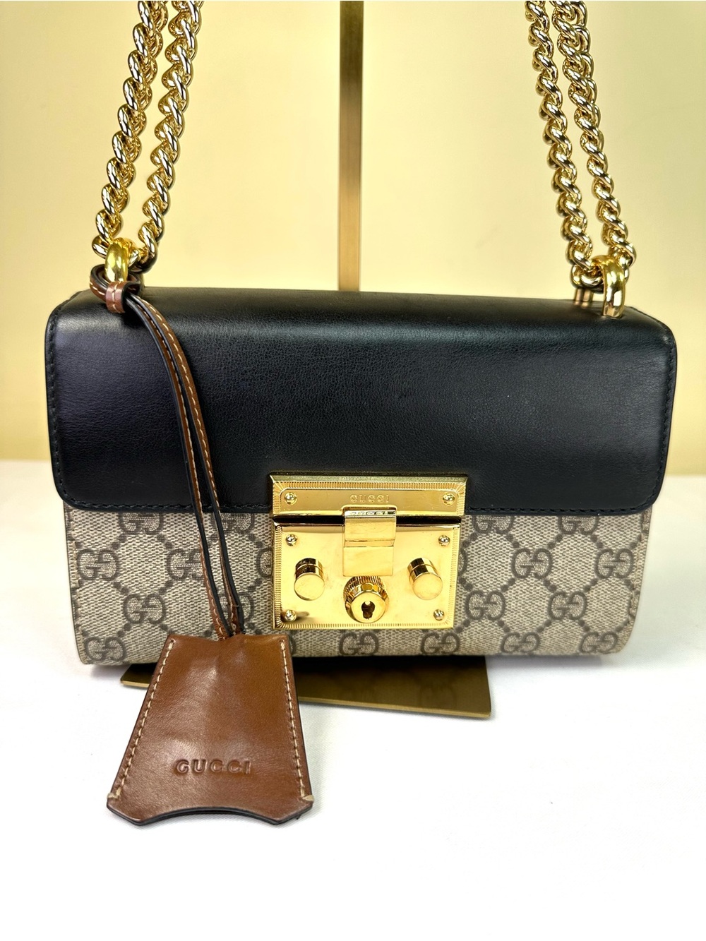 Gucci GG Supreme Padlock Canvas & Calfskin GHW shoulder/crossbody COA